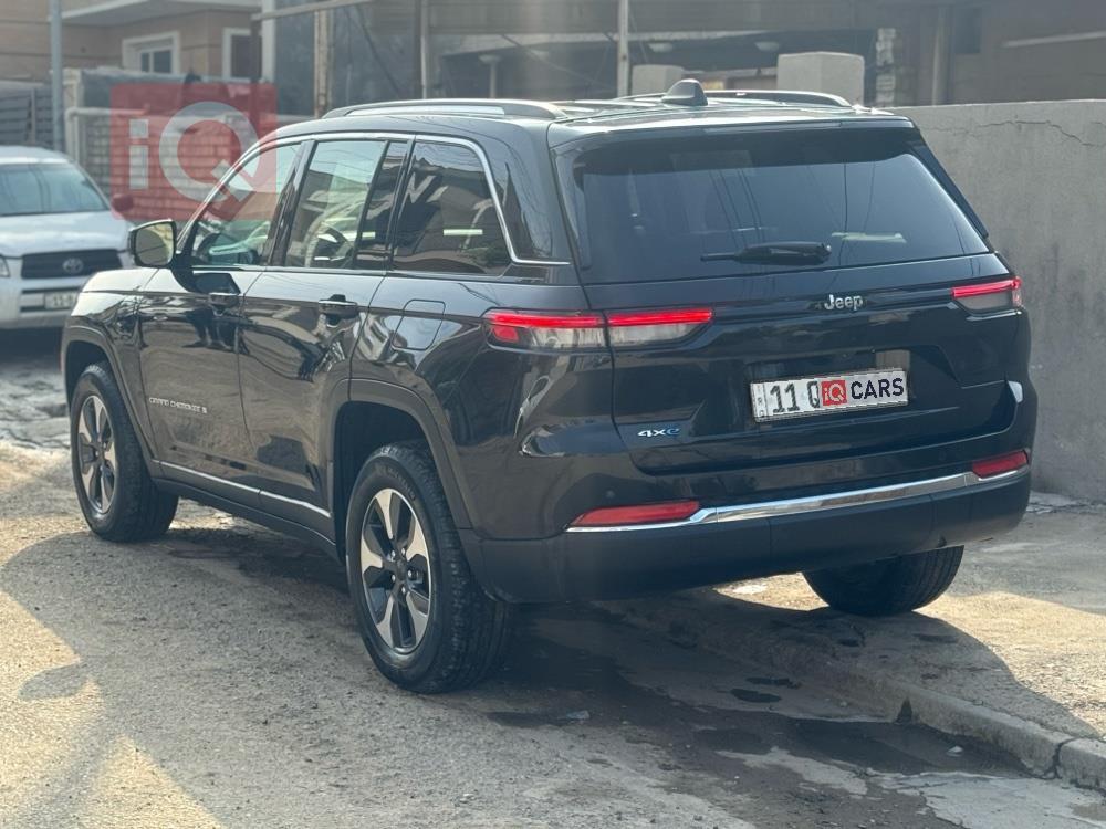 جيب جراند شيروكي